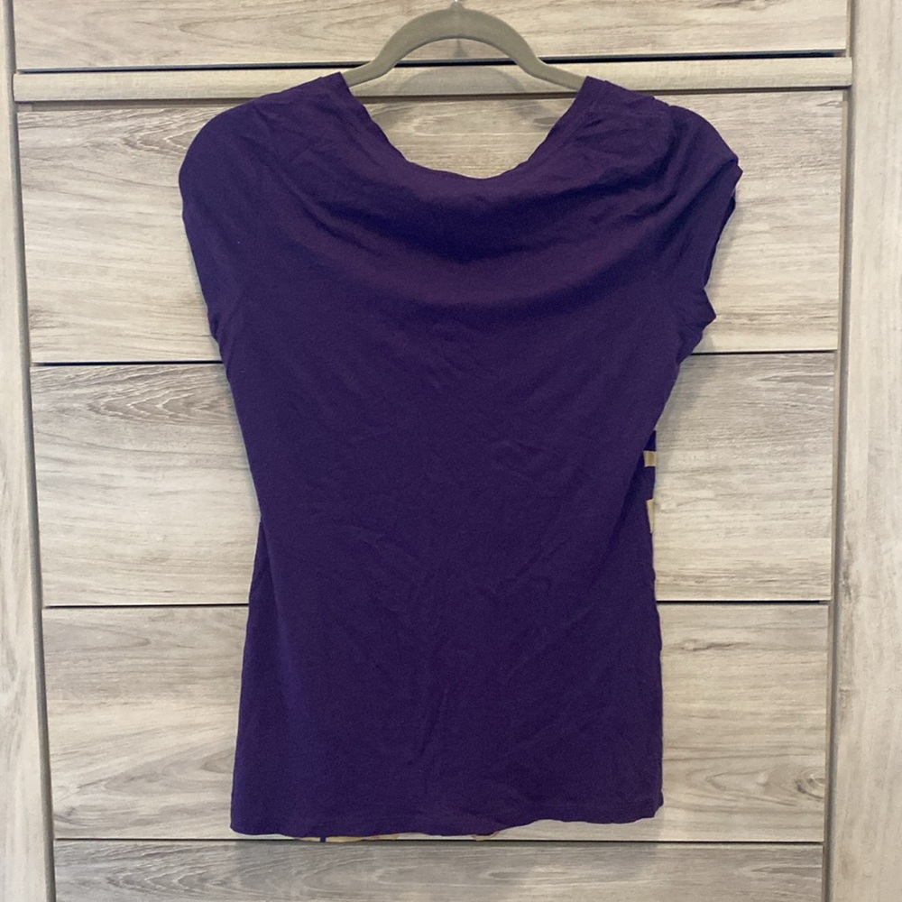 Express Tee - Picture 2 of 3